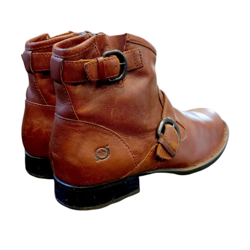Born Brown Leather Buckle Slouchy Zip Up Ankle Boots Women's Size 8